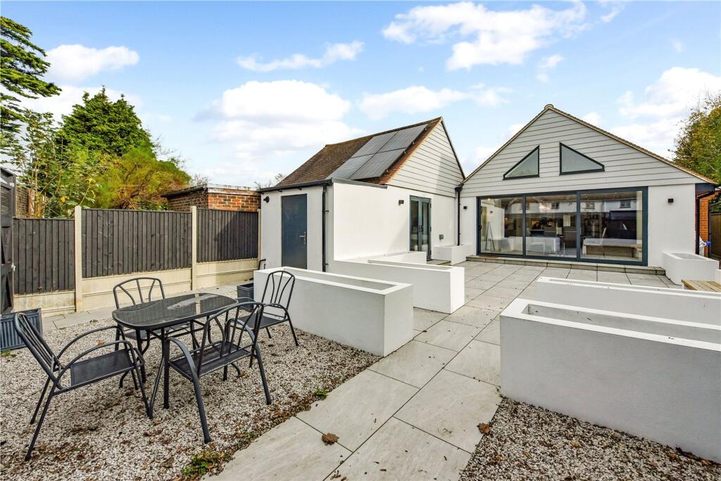 3-bed bungalow on Holmwood Close, West Wittering, PO20, £750,000