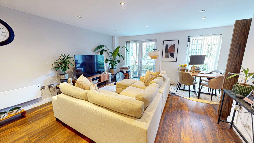 Main image of property: Wilburn Basin, Salford, M5