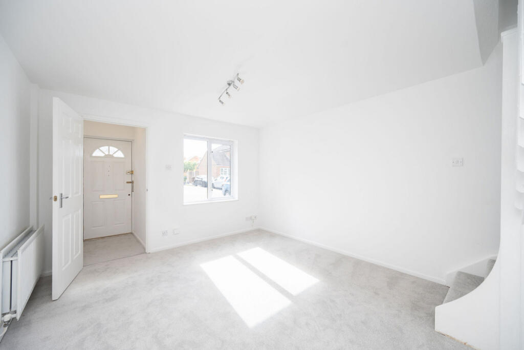 House in Redhill - View 3