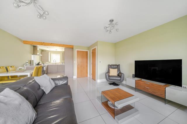 House in Thatcham, West Berkshire - View 4