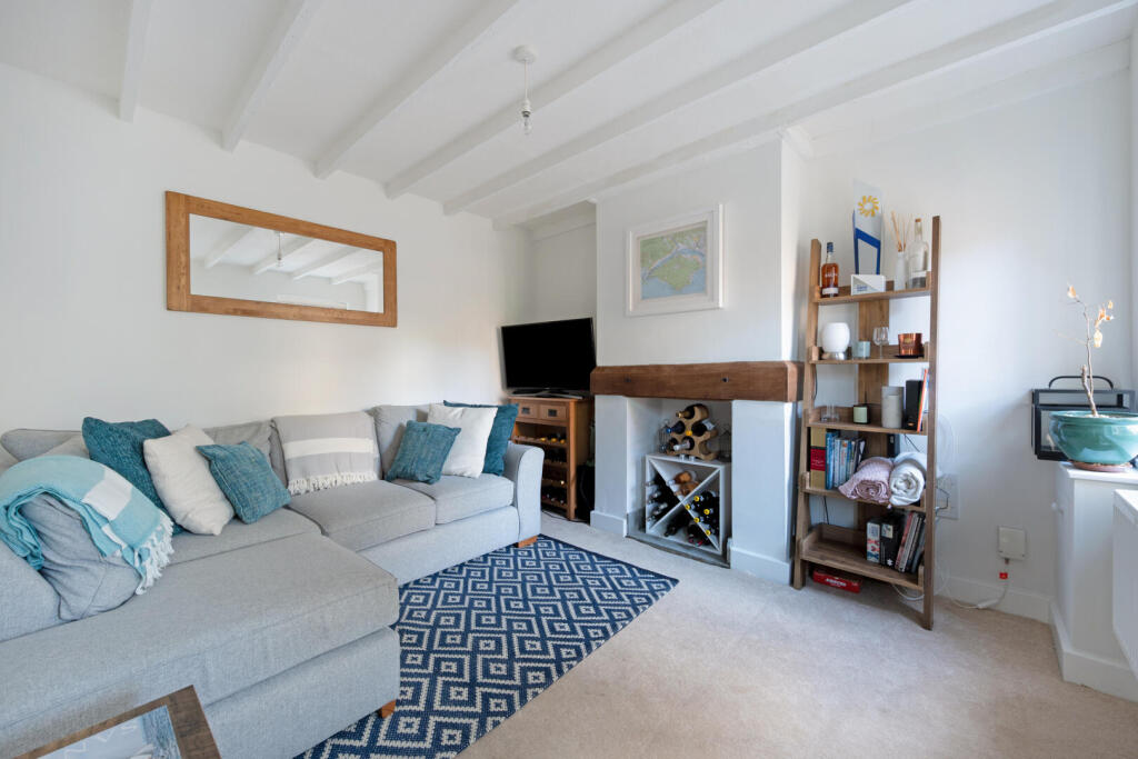 House in Fareham, Hampshire - View 5
