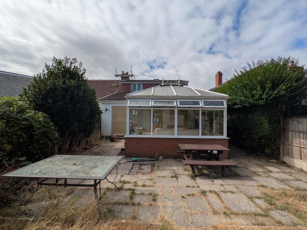 House in Bristol, Downend, Downend and Bromley Heath - View 2