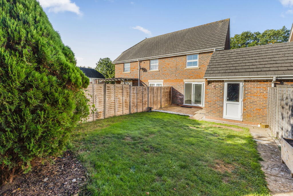 House in Mid Sussex, Abbotsford, Burgess Hill - View 2