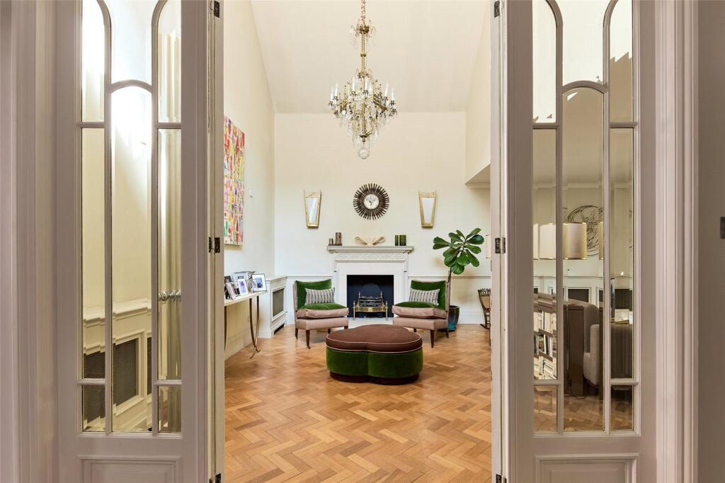 5-bed house on Holland Park Road, London, W14, £5,500,000