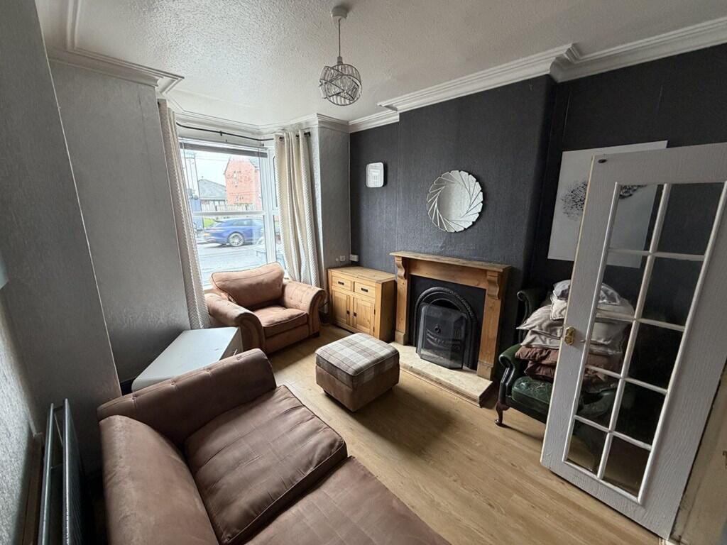 Crewe Road, Alsager photo 3