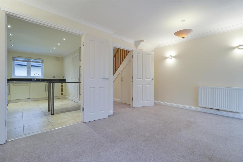 Castanum Court, Cheltenham photo 4