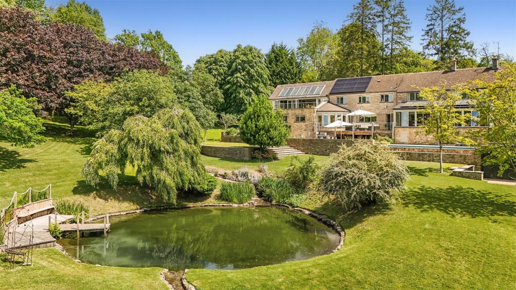 Main image of property: Abnash, Chalford Hill, Stroud