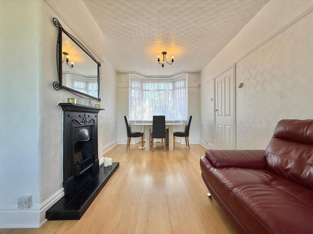 House in Tameside, Denton - View 4