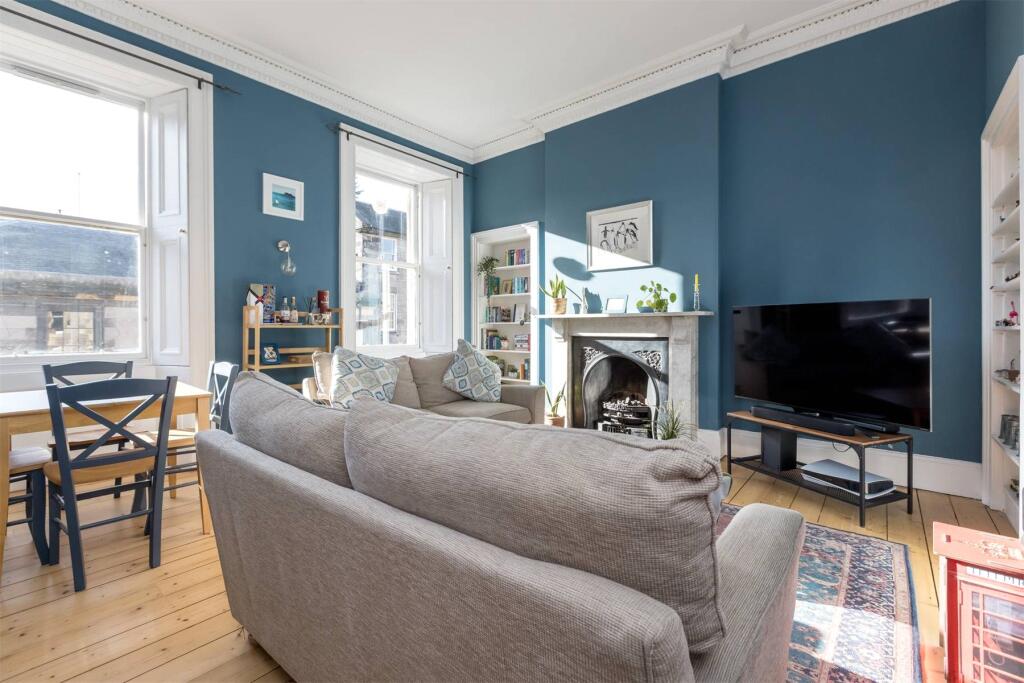 Apartment in Edinburgh - View 2