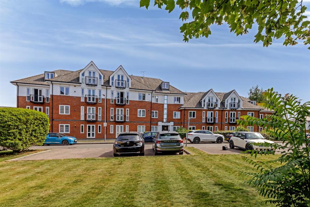 Park View Close, St. Albans