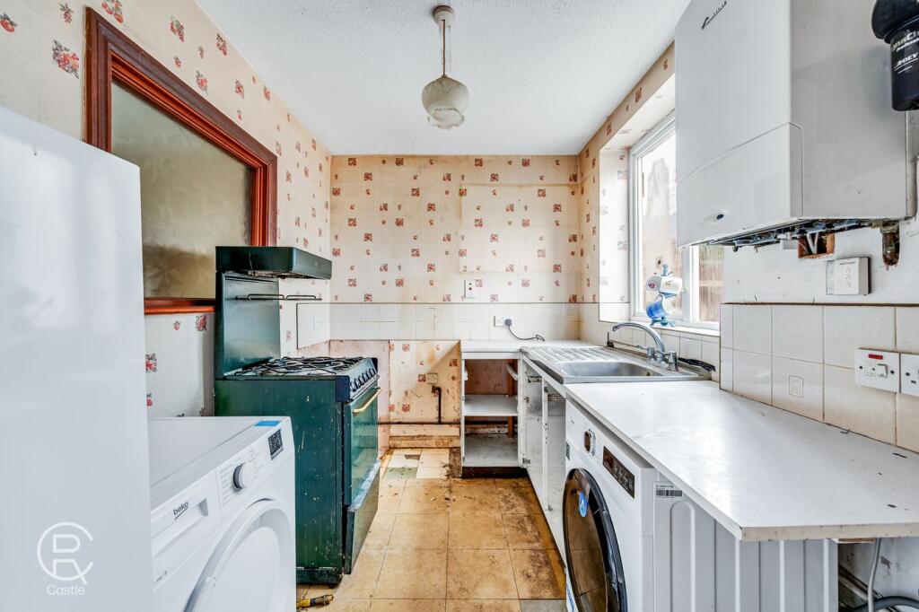 House in London - View 2