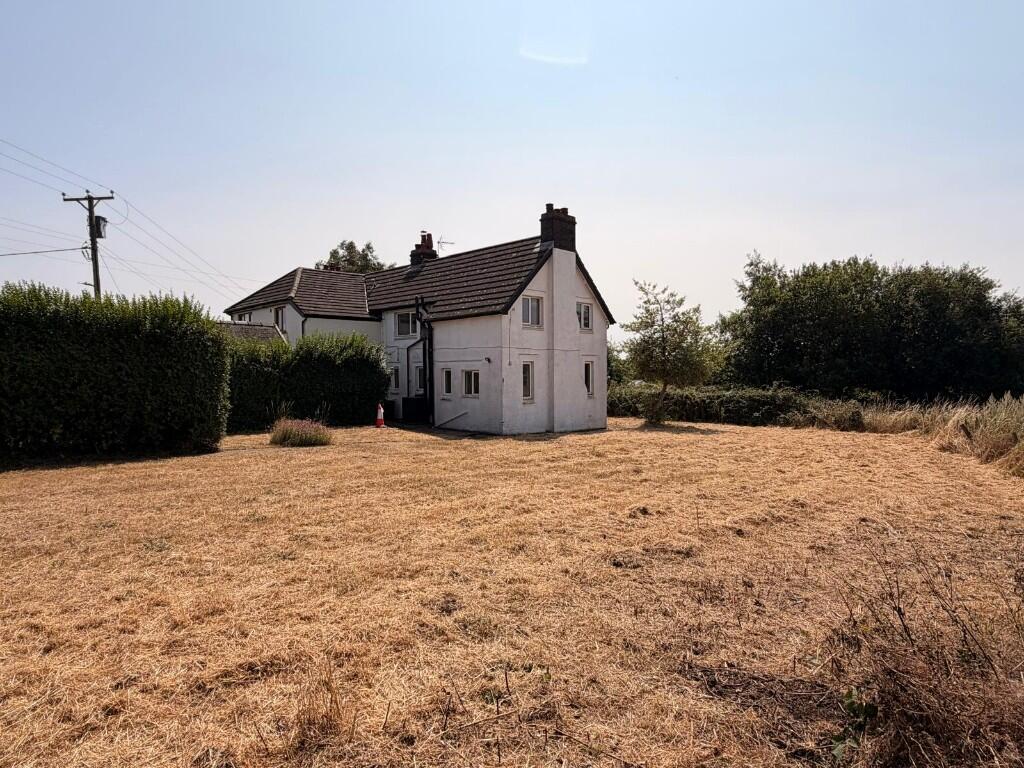Main image of property: Leechpool Holdings, NP26