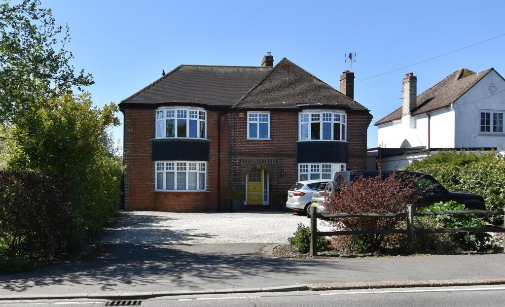 Main image of property: Hastings Road, Battle