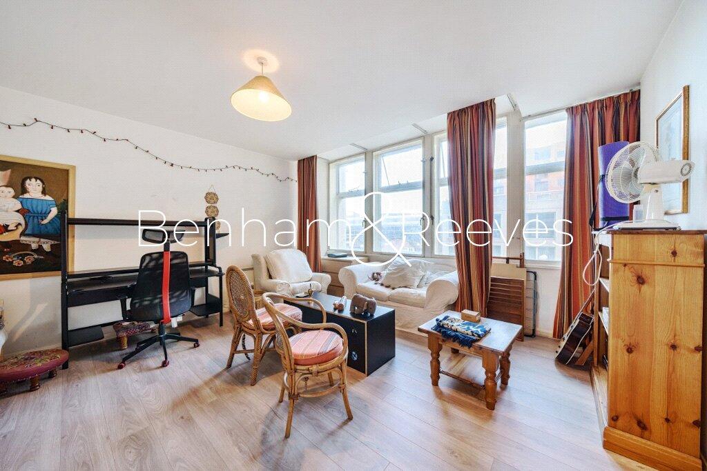 Apartment in London - View 2