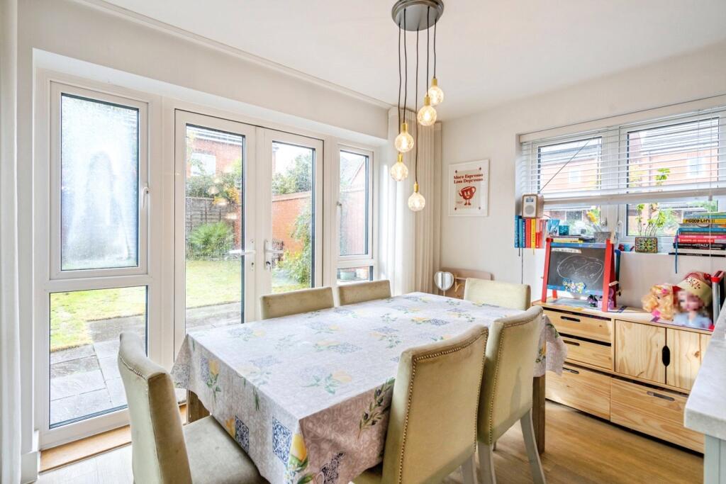North Mead, CHICHESTER, West Sussex, PO19 photo 2