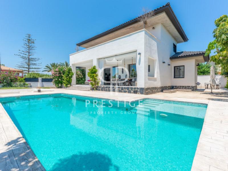 Main image of property: Valencia, Alicante, San Juan de Alicante