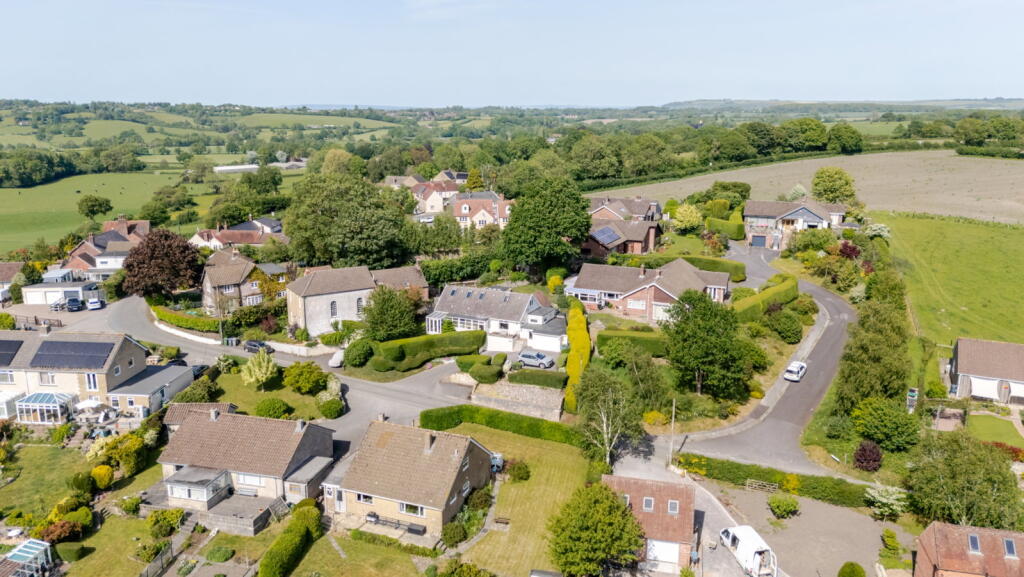 Lane End, Warminster, BA12 7PG photo 2