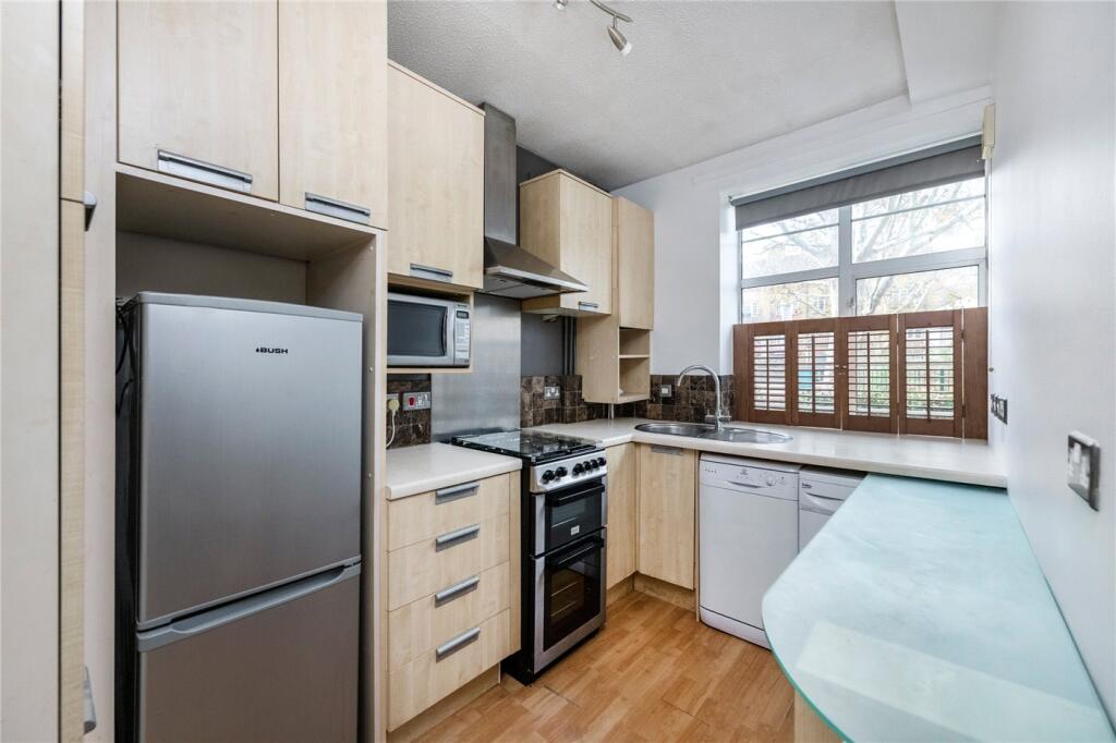 Apartment in London - View 4