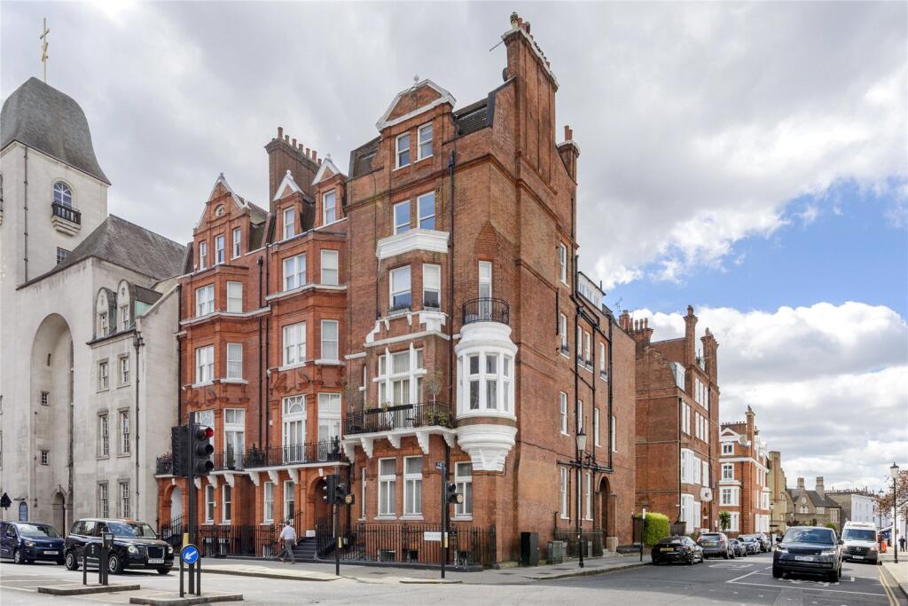 Main image of property: Pont Street, London, SW1X