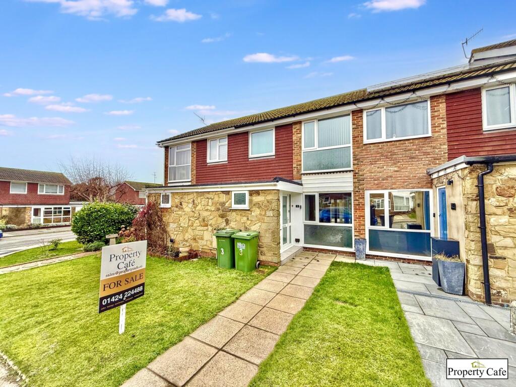 3 bedroom terraced house for sale in Harewood Close, Bexhill-on