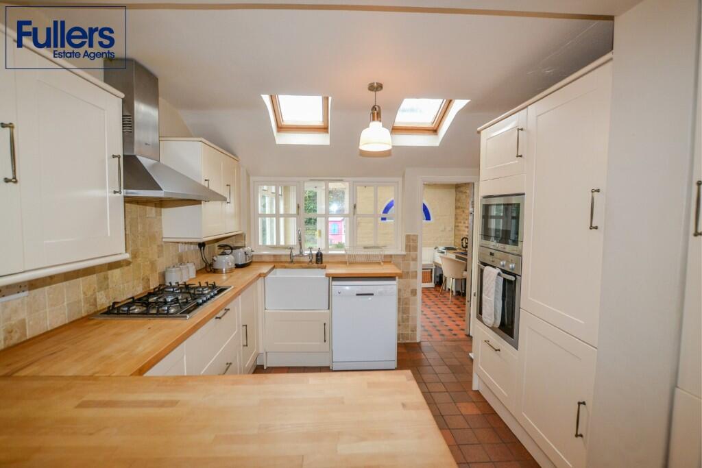 House in London, Winchmore Hill, Palmers Green - View 5