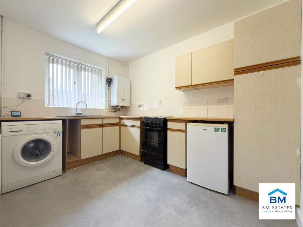 Margaret Anne Road, Oadby, LE2 - View 4