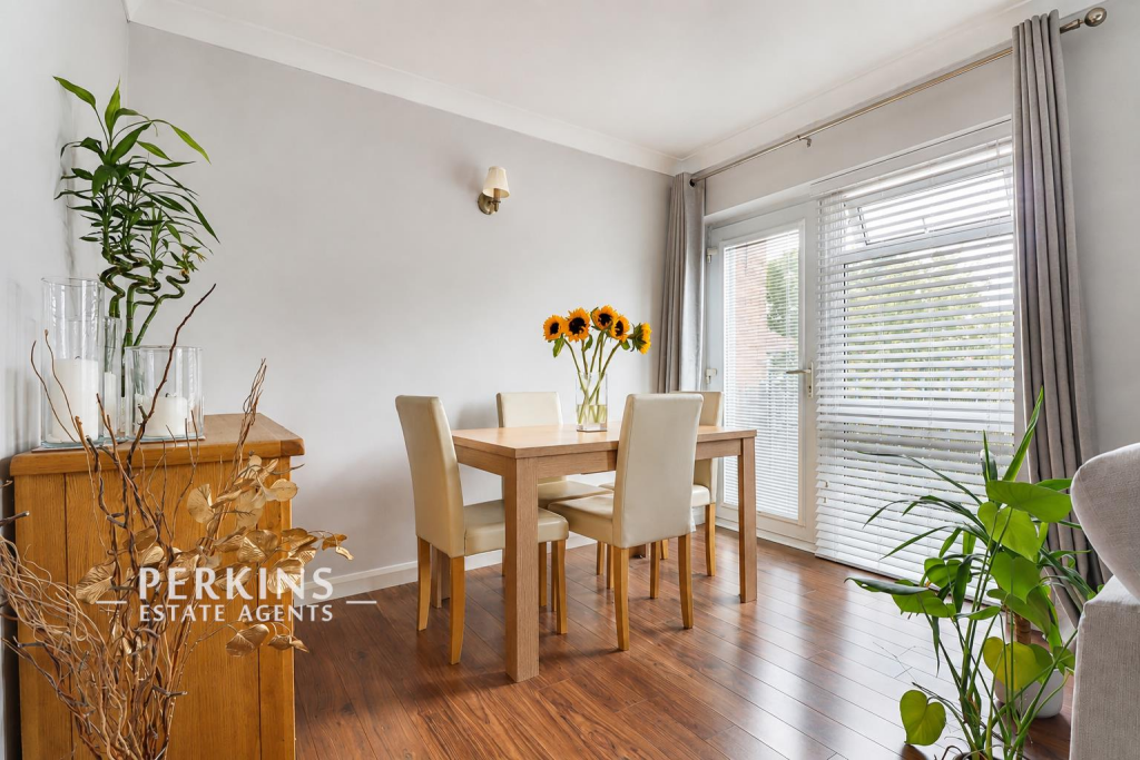 Main image of property: Perivale, UB6