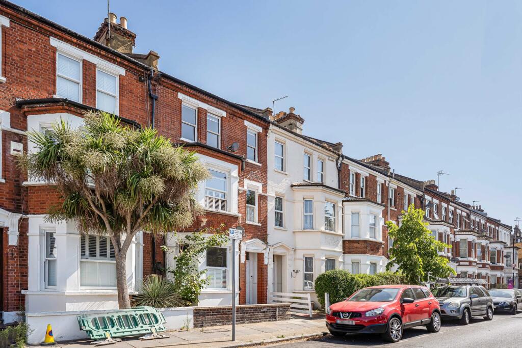 Main image of property: Valmar Road, London, SE5