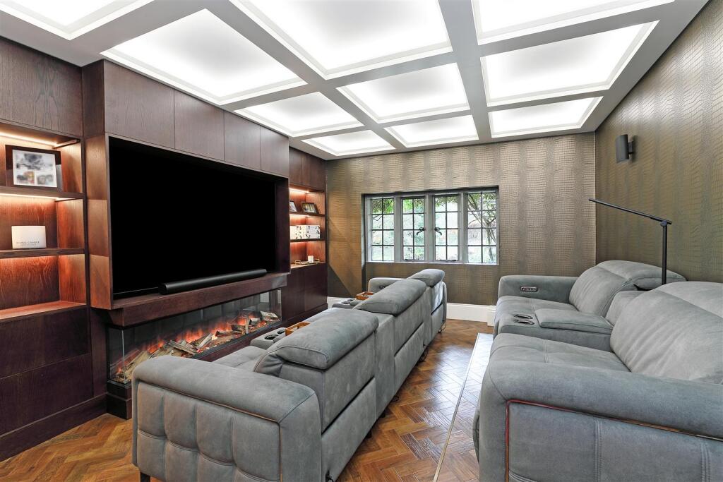 Additional image 7 of Oldfield Nook, Scholes Lane, Scholes, Cleckheaton, BD19 6LY