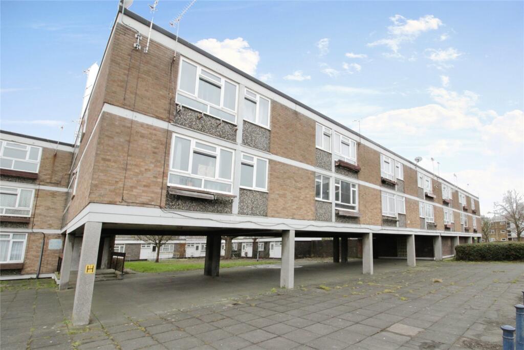 Main image of property: Ballards Walk, Basildon, SS15