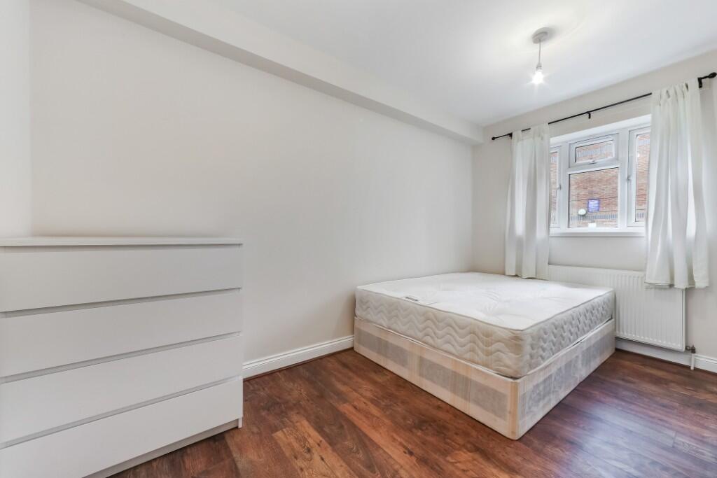 6 bedroom semi-detached house for rent