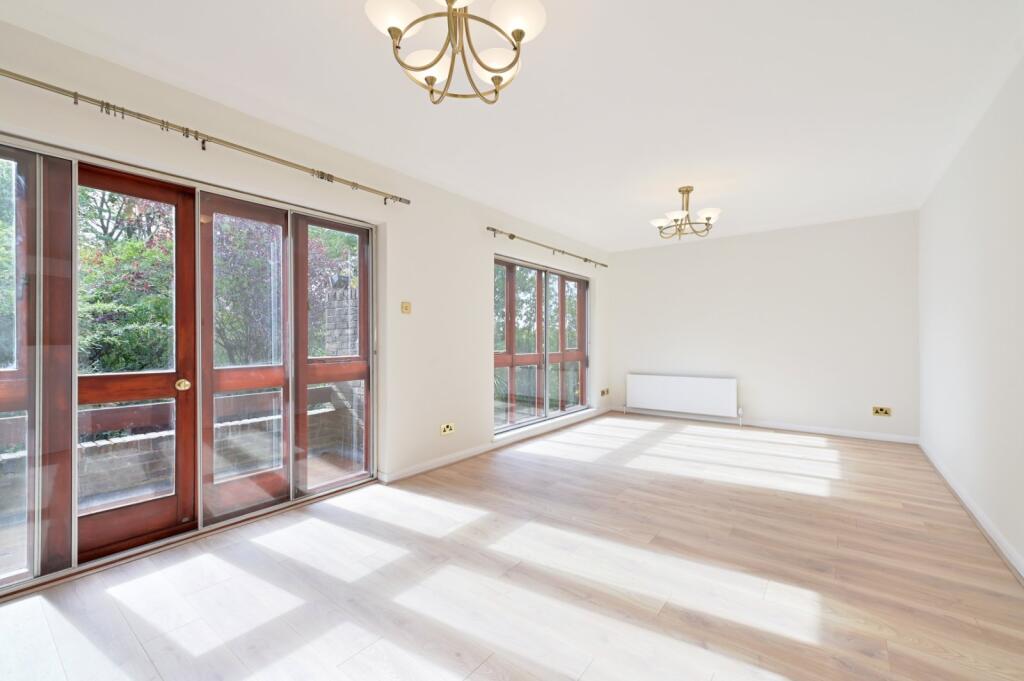 House in Harrow - View 4