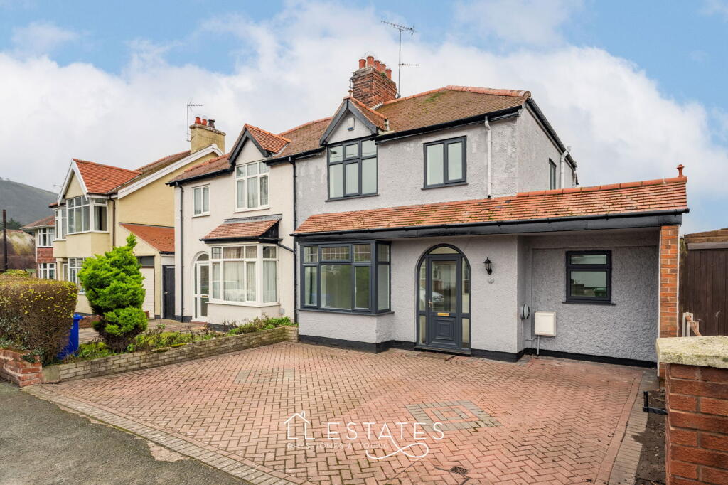 Main image of property: Princes Avenue, Prestatyn, LL19 8RW