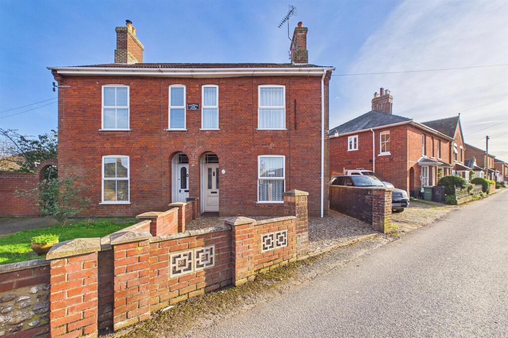 Main image of property: Theatre Street, Dereham
