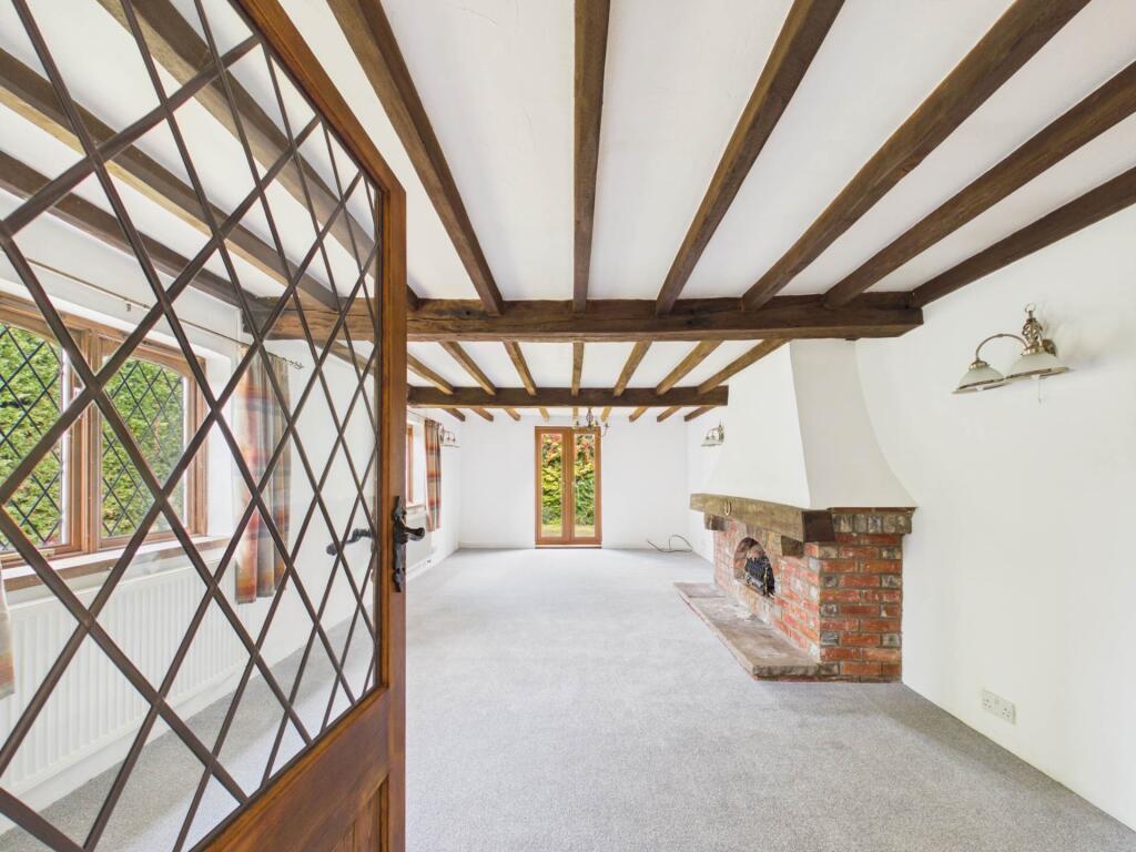 House in Redhill - View 5