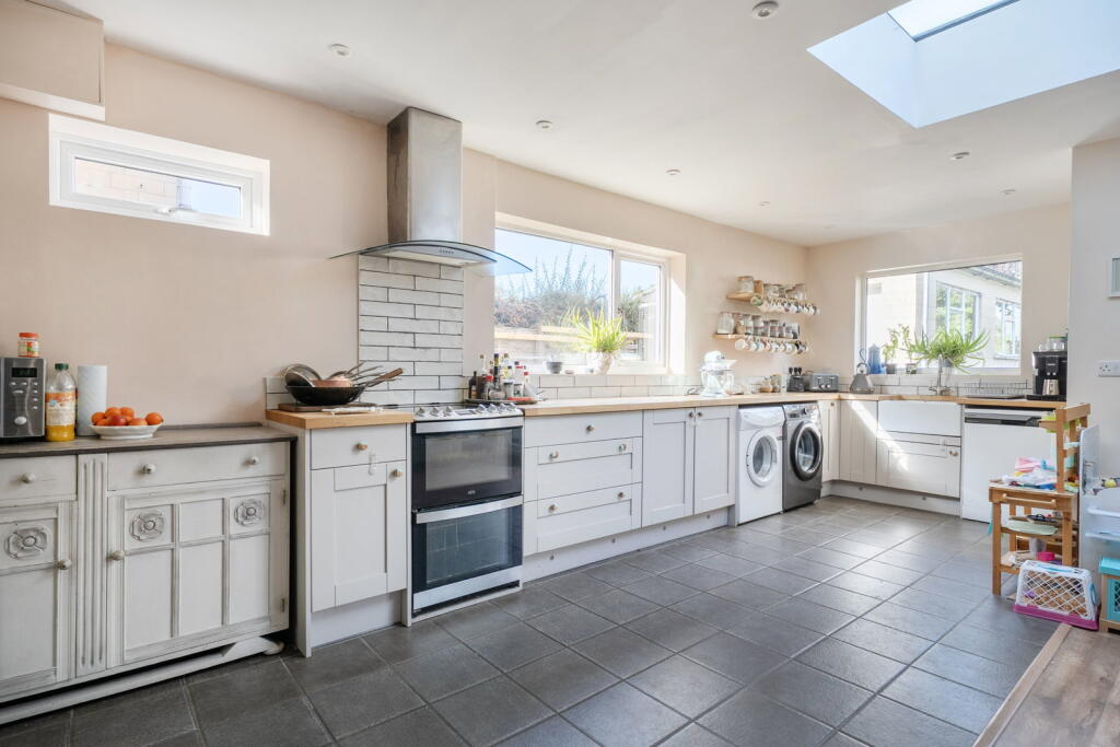 House in Swindon - View 2