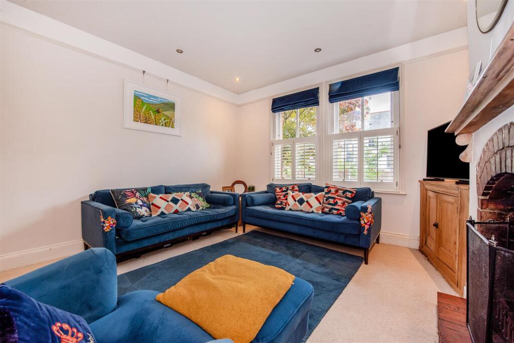 House in Arun, Woodgate, Aldingbourne - View 5