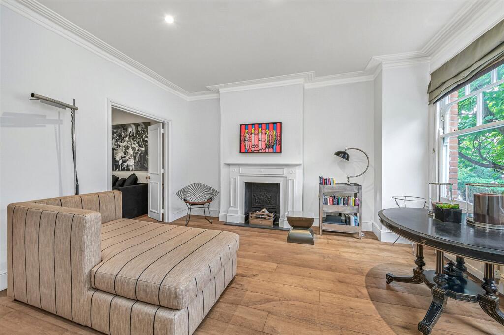 Apartment in London - View 2