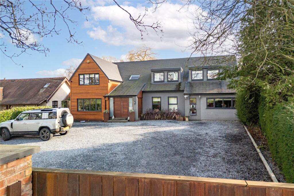 Main image of property: Moorlands, North Road, South Kilworth, Lutterworth