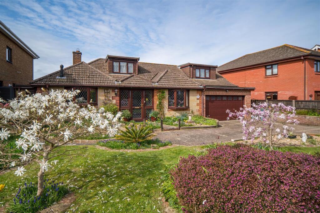 Main image of property: Castle Road, Newport, Isle of Wight