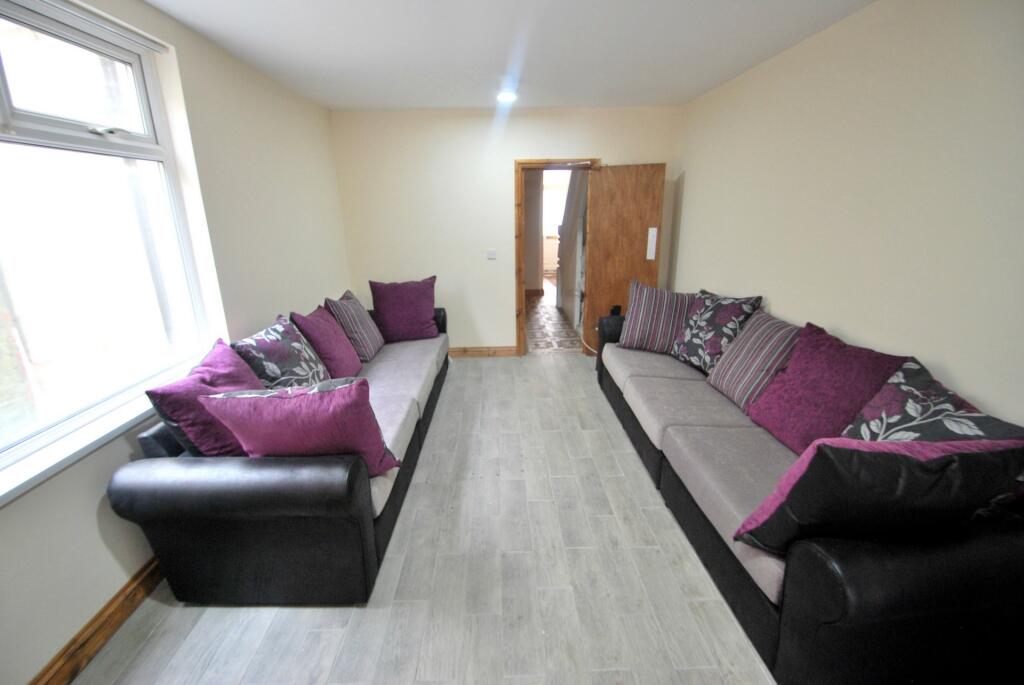 House in Cardiff - View 2