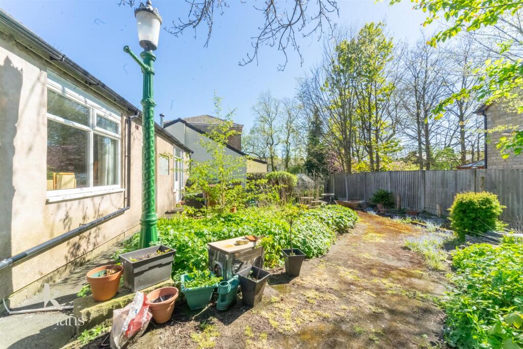 House in Burnley, Lancashire - View 4