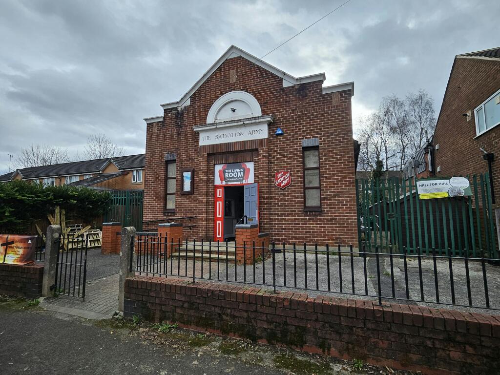 Main image of property: 14B Brunswick Street, Stretford, Manchester, M32 8NJ
