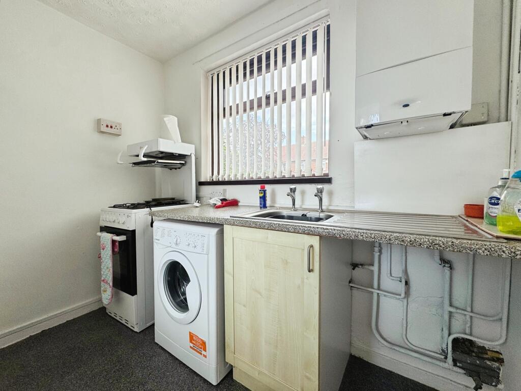 House in North Tyneside, North East - More