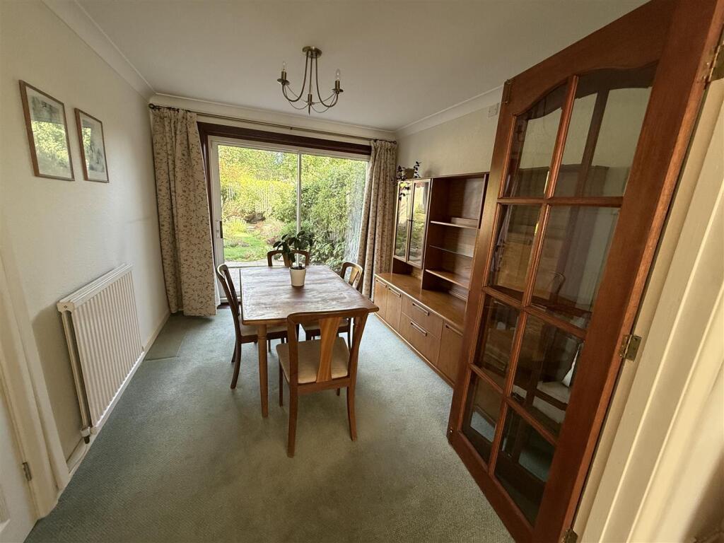 House in Sheffield, Handsworth - View 4
