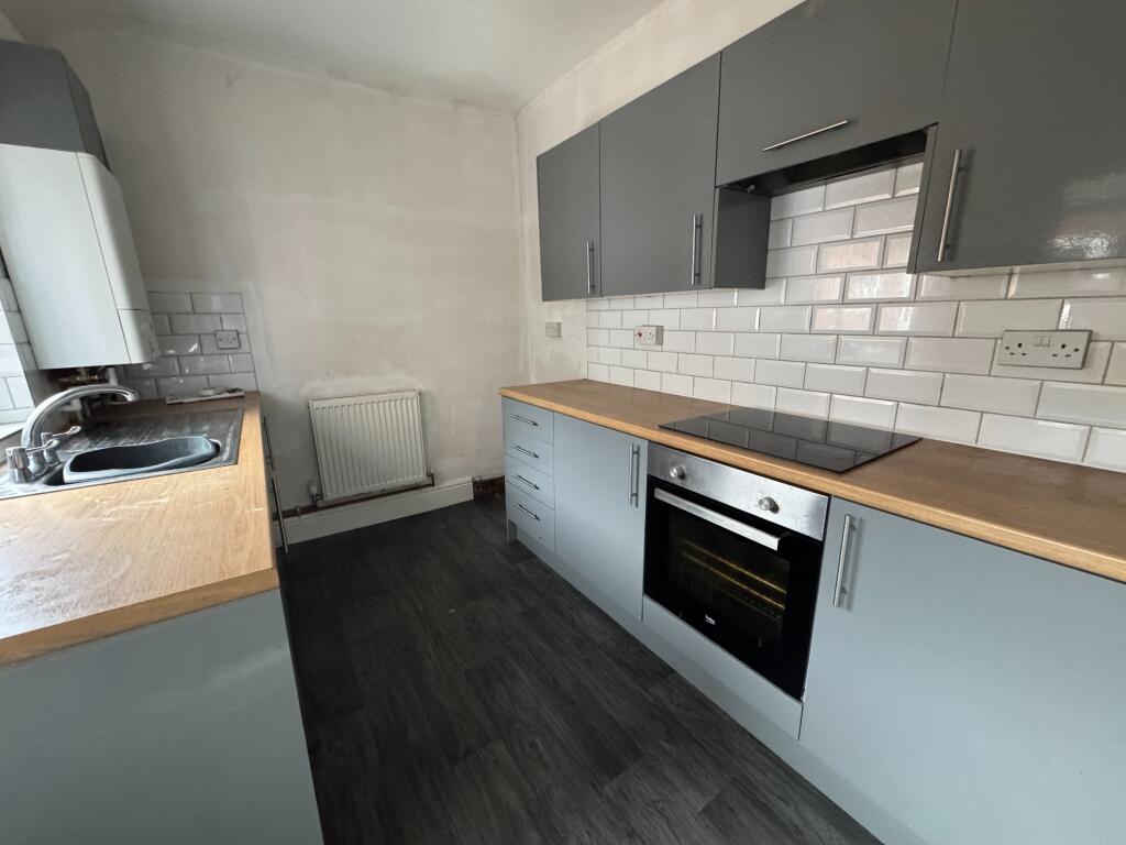 Oversetts Road, Newhall, Swadlincote, Derbyshire, DE11 photo 4