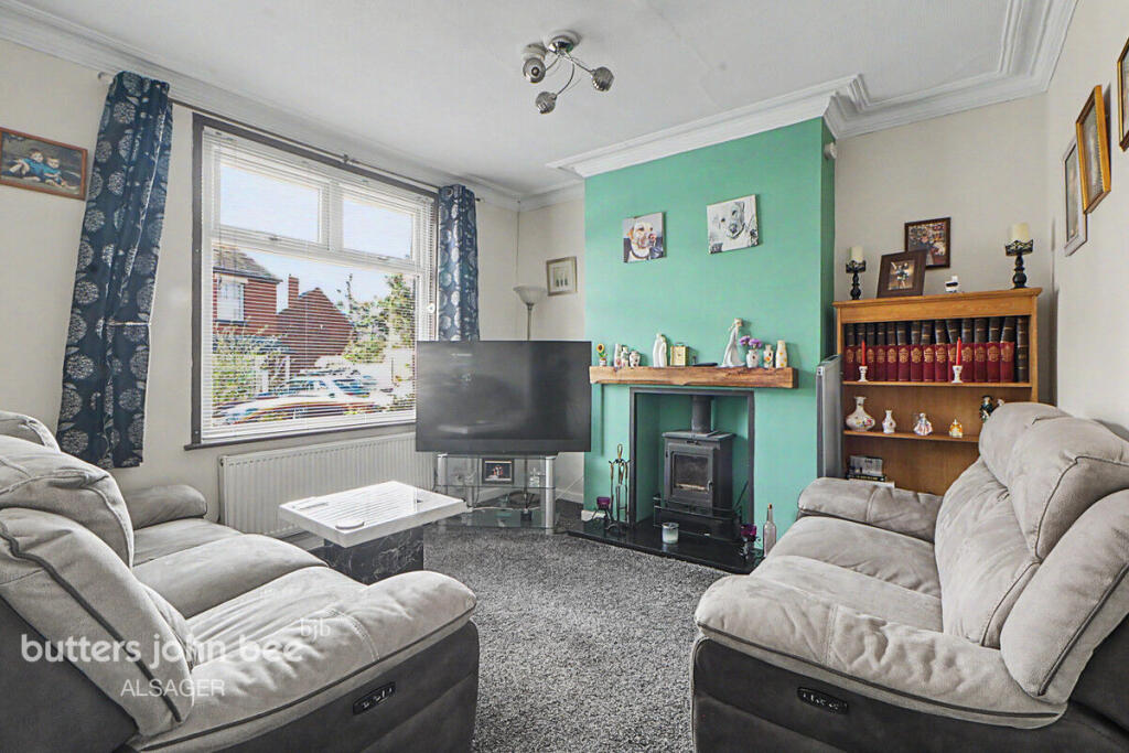 House in Stoke-on-Trent - More