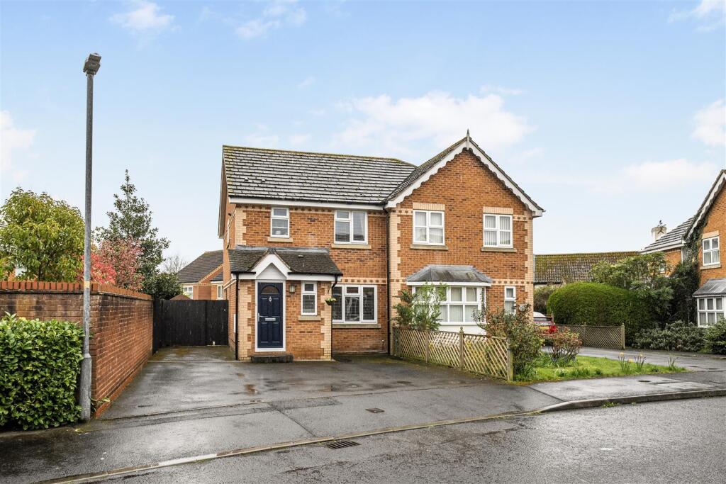 Main image of property: Rooks Nest Close, Pewsham, Chippenham