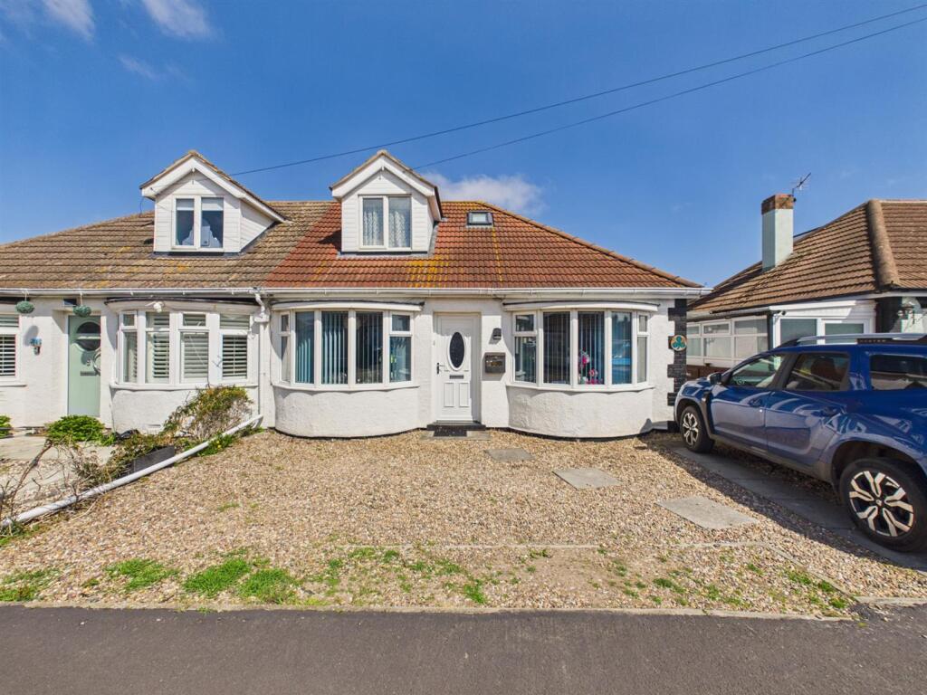 2-bed semi-detached on Long Acre, Mablethorpe, £189,950