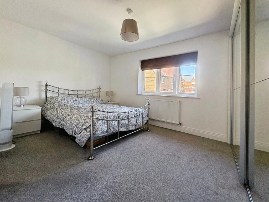 House in Waverley, Hog Hatch, Farnham - View 5